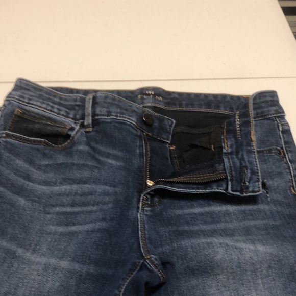 White House Black Market Jeans 6 Short - Picture 6 of 11